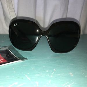 Jackie Ohh II tortoise shell Ray Ban sunglasses