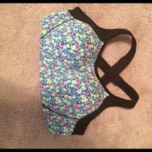 Victoria secret sports bra