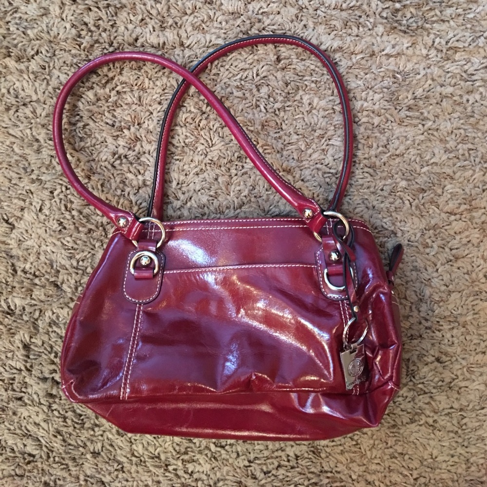 Gianni Bernini Deep Red Purse❤7x11" Used once!!