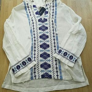 Final Sale - Tunic with Pockets and Hood NWT