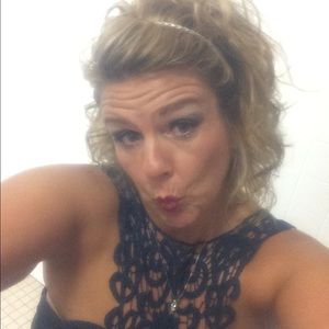 Meet your Posher, Sandra