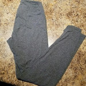 OS Heathered Grey LuLaRoe Leggings!