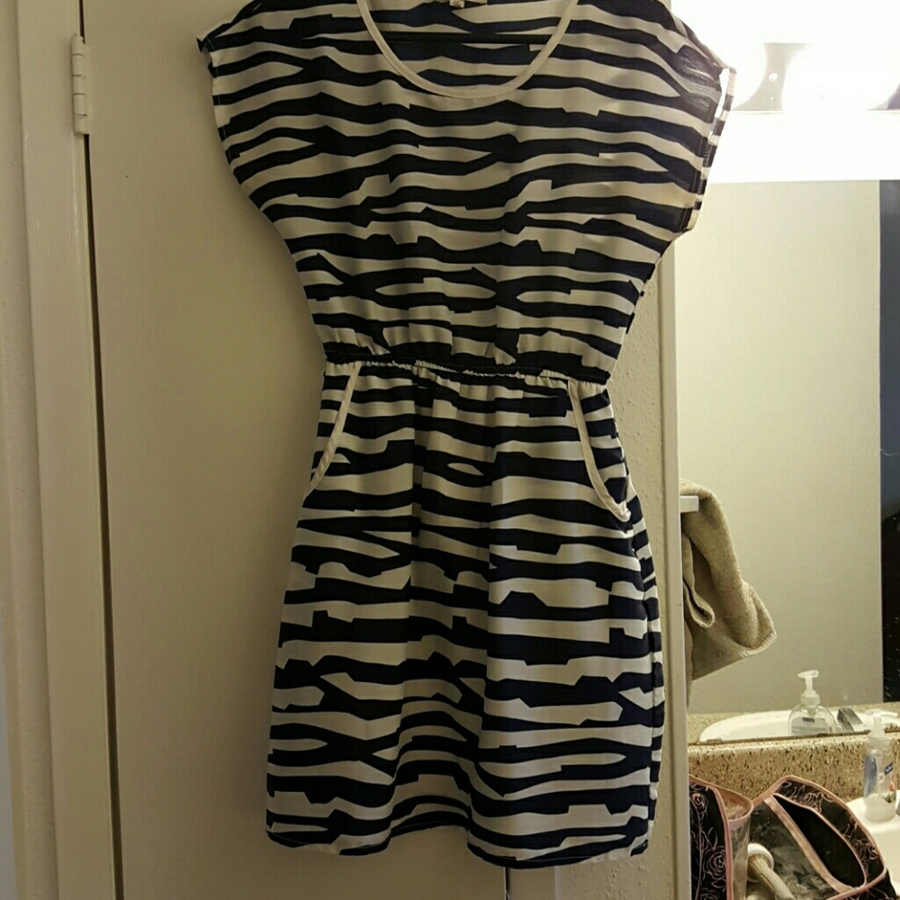 Summer dress never blue/white striped