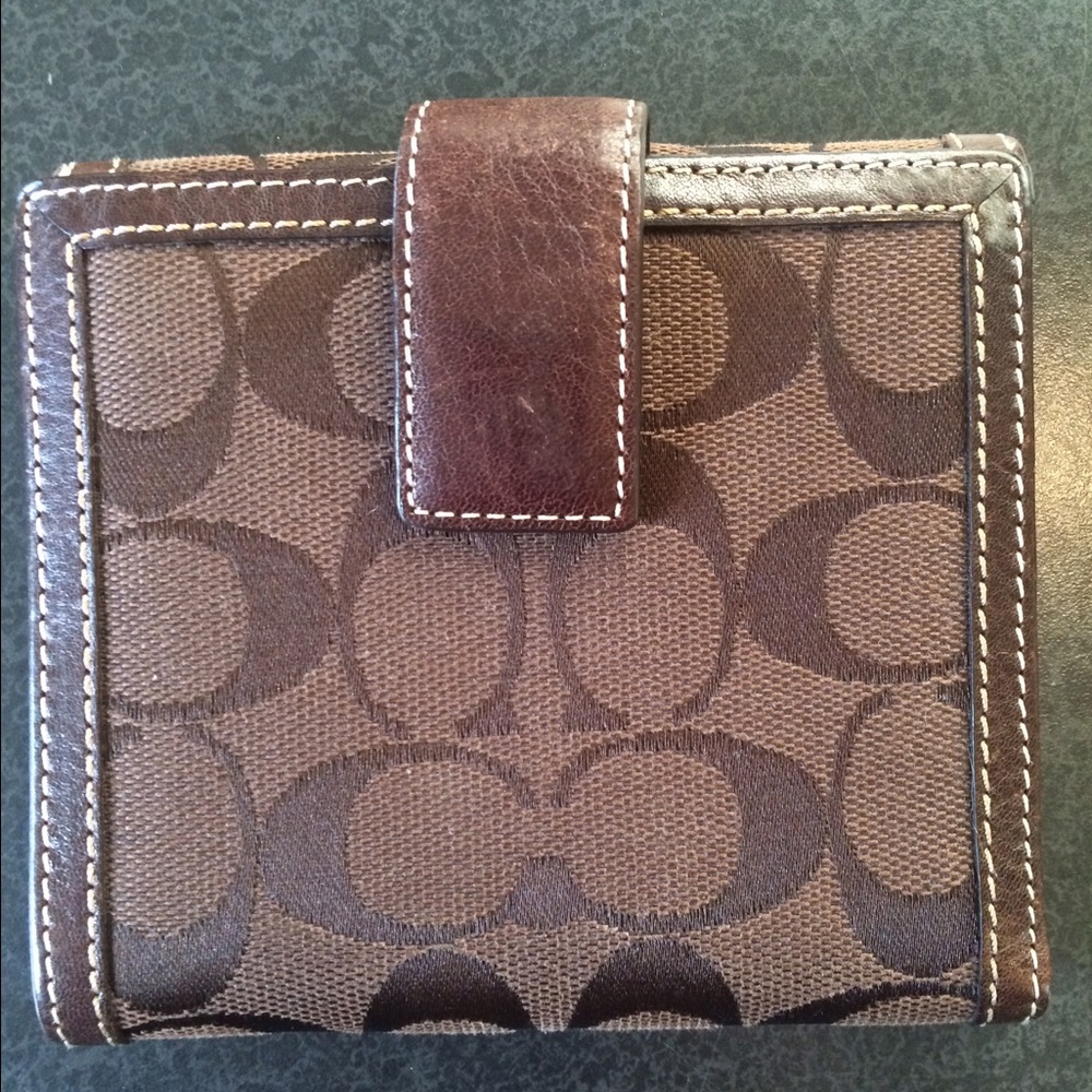 Coach wallet