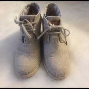 Toms Burlap Wedges