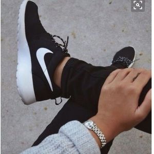 Nike Roshes