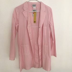 Vfiles sports plus pink and white striped lab coat