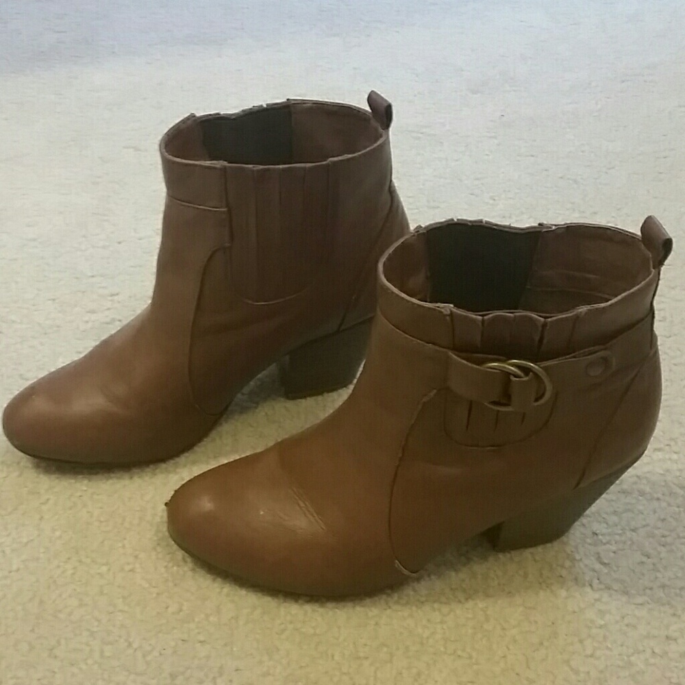 Ankle boots