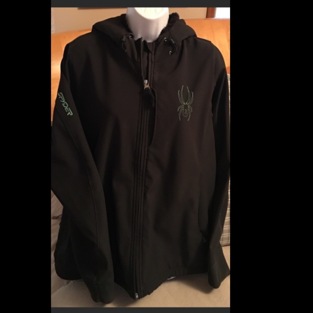 Spyder Ski Jacket. Women's XL. Great condition!!