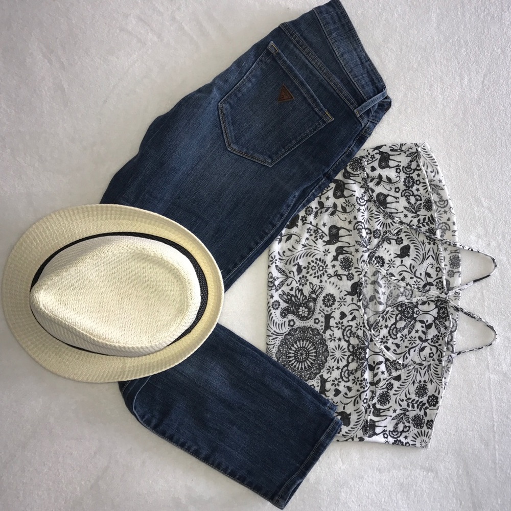Guess Jeans 27 Urban Outfitters top M