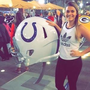 Meet your Posher, Brooke