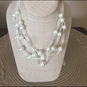Pearl and ribbon Necklace by Kissaka