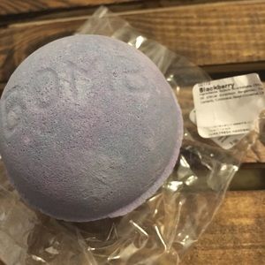 Lush Cosmetics bath bomb Blackberry