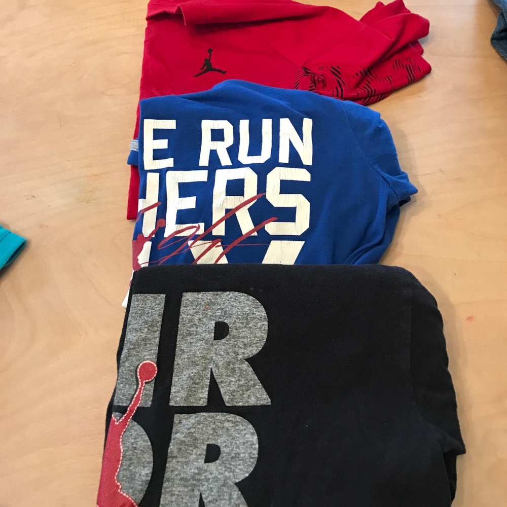 ~€{*}^*.  bUNDLeD~€{¥}* 3 Jordan tee shirt 12-14