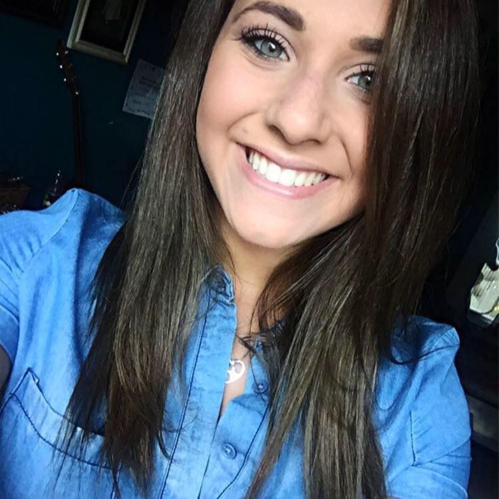 Meet your Posher, Ellie