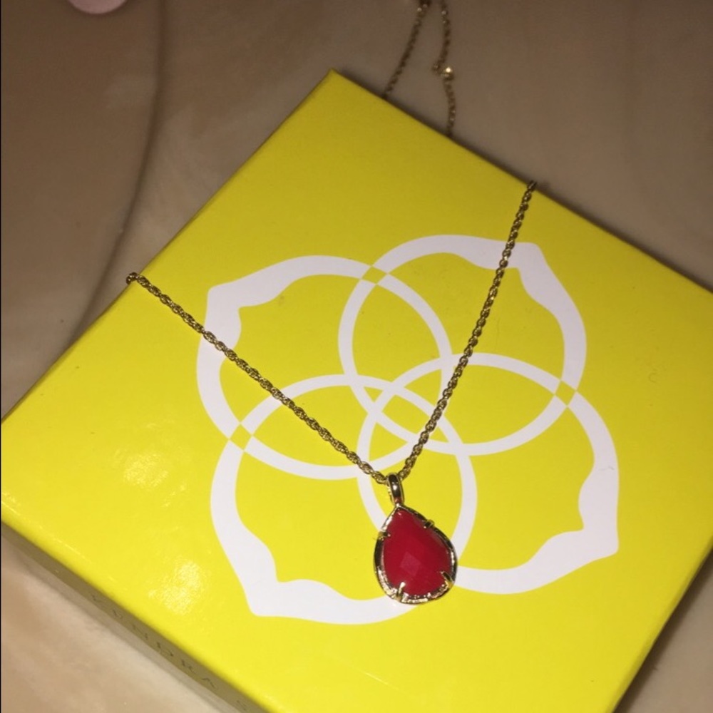 Red kiri pendant necklace KENDRA SCOTT