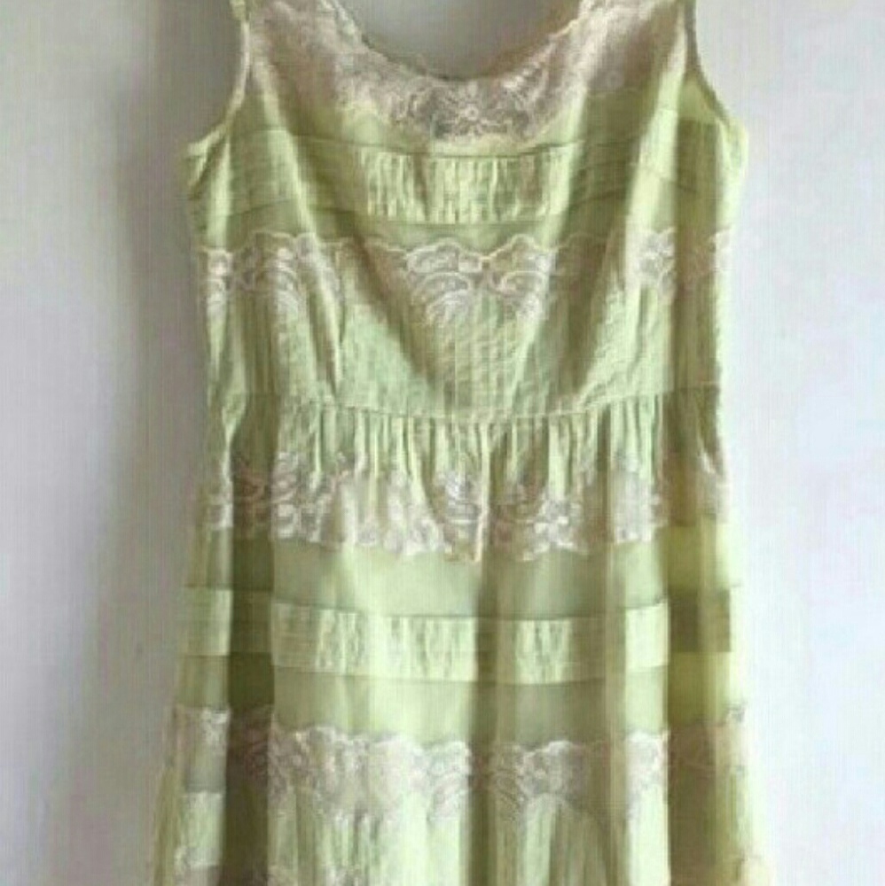 Anthropologie mint green lithe layered lace dress