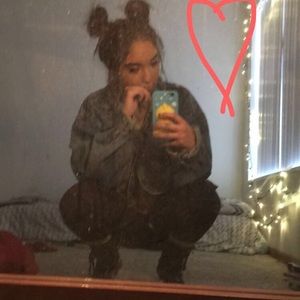 Meet your Posher, Jasmin