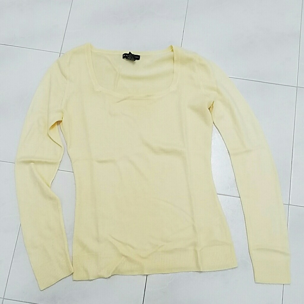 New York and Company Sweater