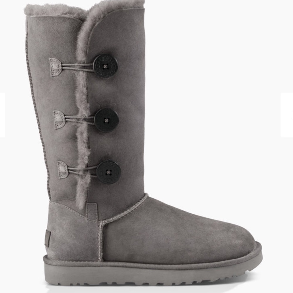 Gray Bailey Button Triplet UGGS