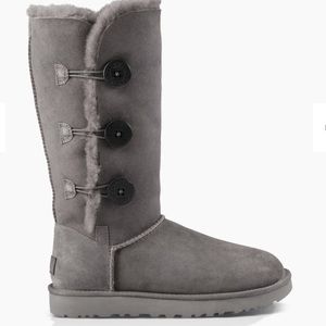 Gray Bailey Button Triplet UGGS