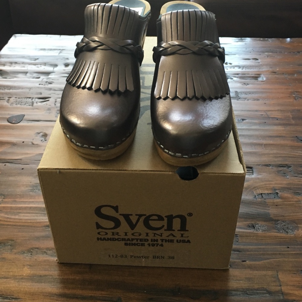 Sven Clog Pewter Size 8