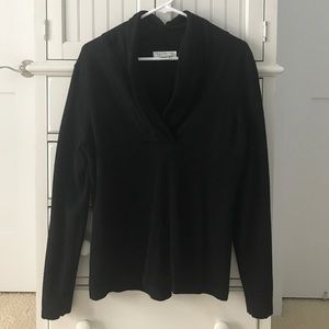 Wool black sweater