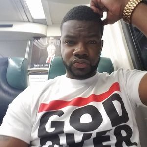 Meet your Posher, Thomas