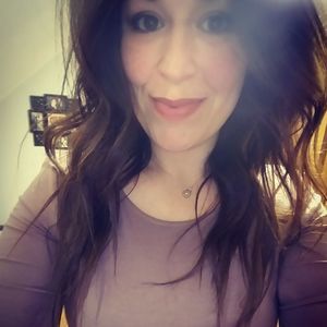 Meet your Posher, Elda