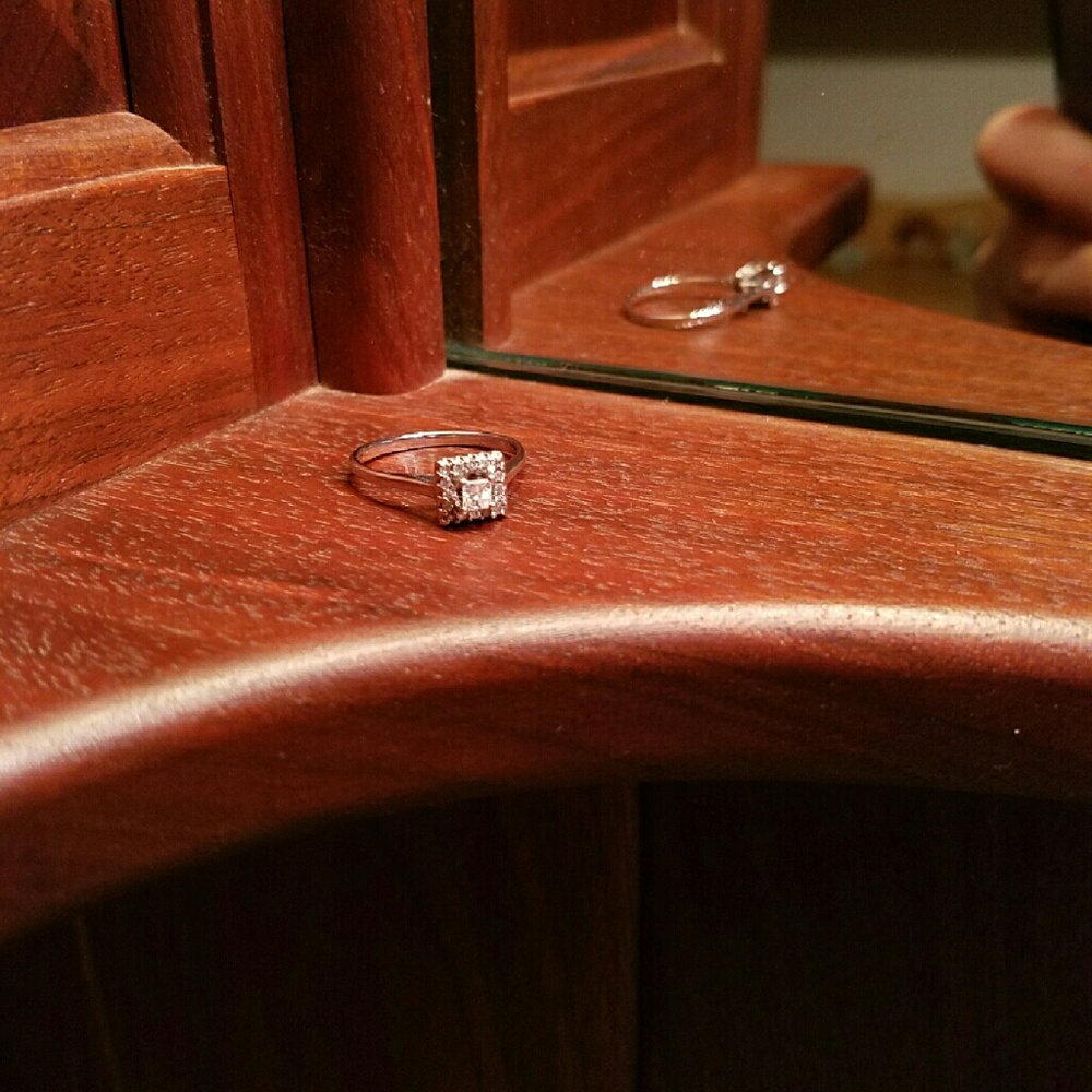 SALE Princess Cut Diamond Halo Ring 14 kt Gold