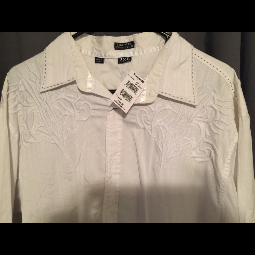 Men's Shirt from the Buckle