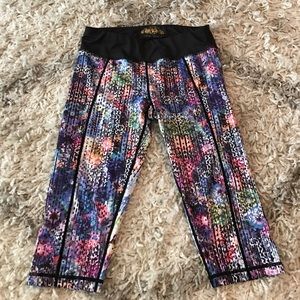 Cropped workout leggings