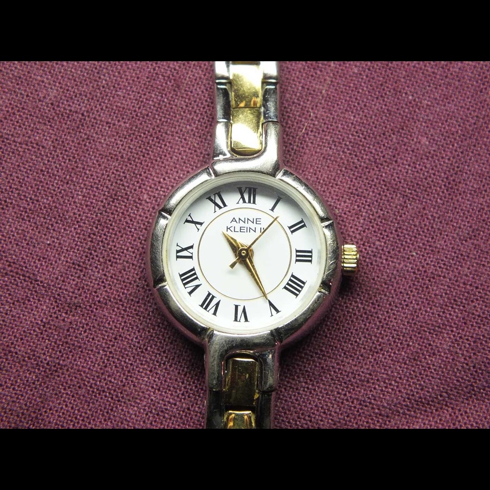 Anne Klein woman watch ⌚️