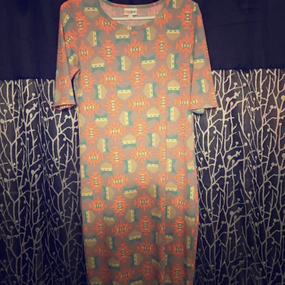 LulaRoe nwot Aztec Julia