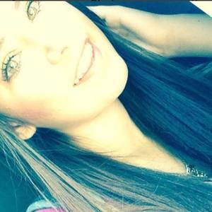 Meet your Posher, Mikayla