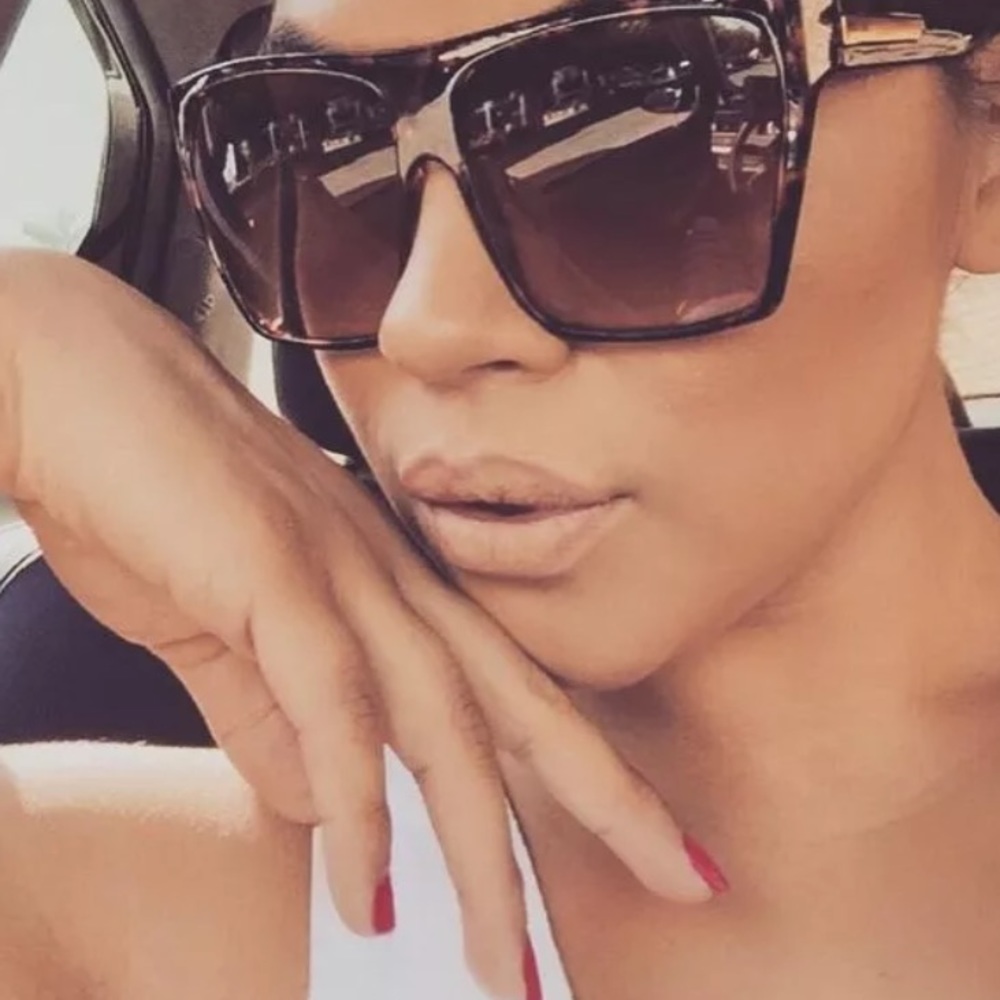 .👑 "Classy Classic" Sunglasses Flat Top Aviators