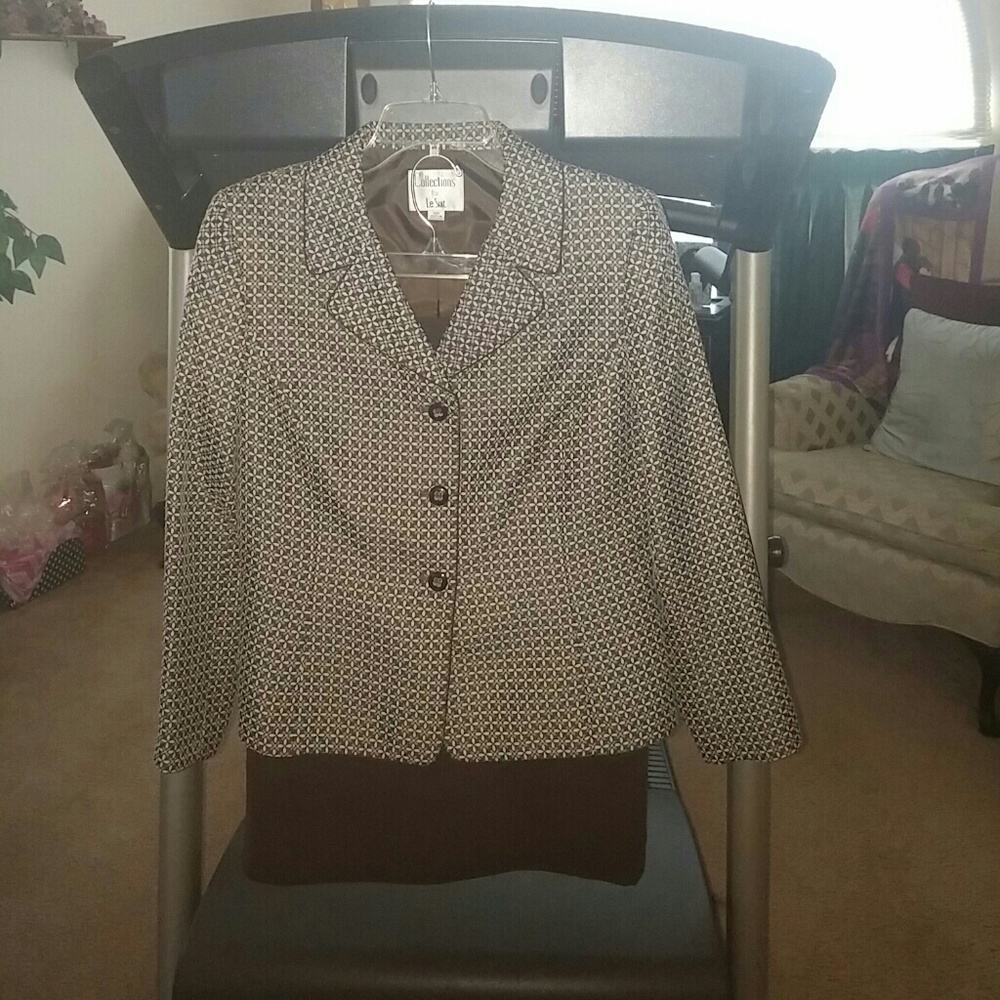 Suit