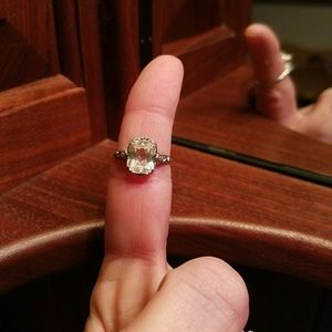 True Vintage Emerald Cut Green Amethyst Ring 10kt