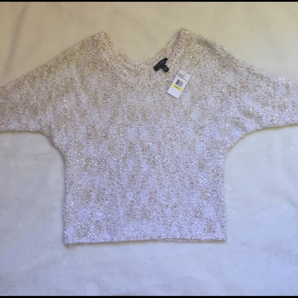 3/4 Sleeve Sequin Top - Picture 2 of 4