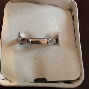 Diamond stackable ring