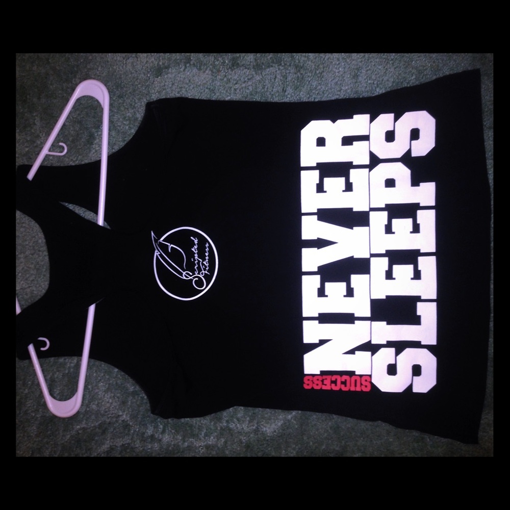 Scripted fitness shirt