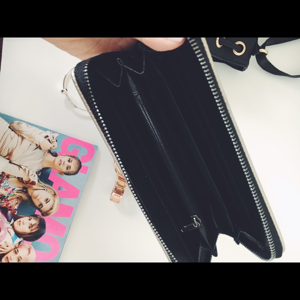 Kaelynn Silver Metallic Studded Wallet - Picture 4 of 5