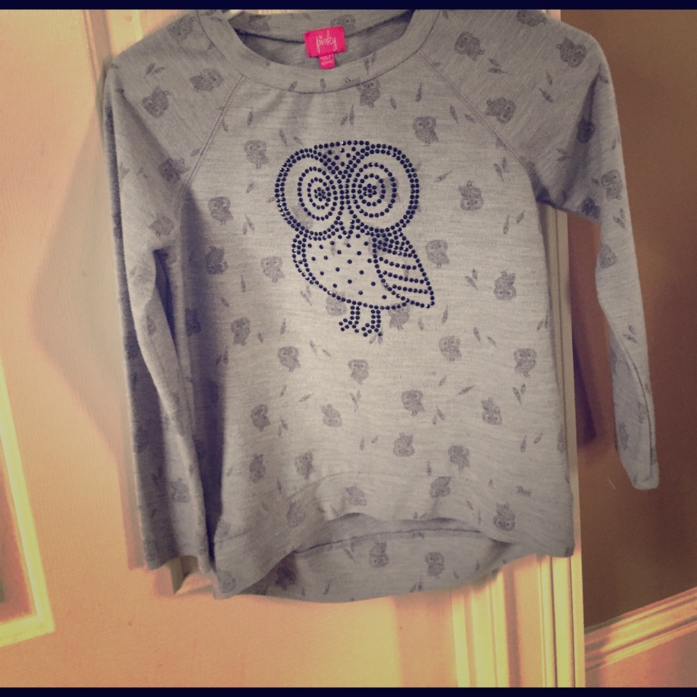 Black and gray owl shirt