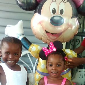 Meet your Posher, Chrissy