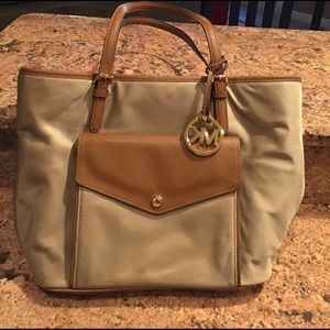 Jet set  bag.  Great shape.