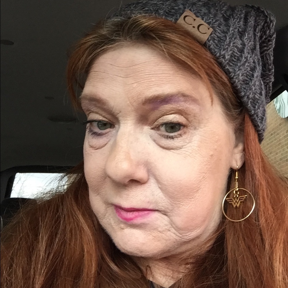 Meet your Posher, Lisa