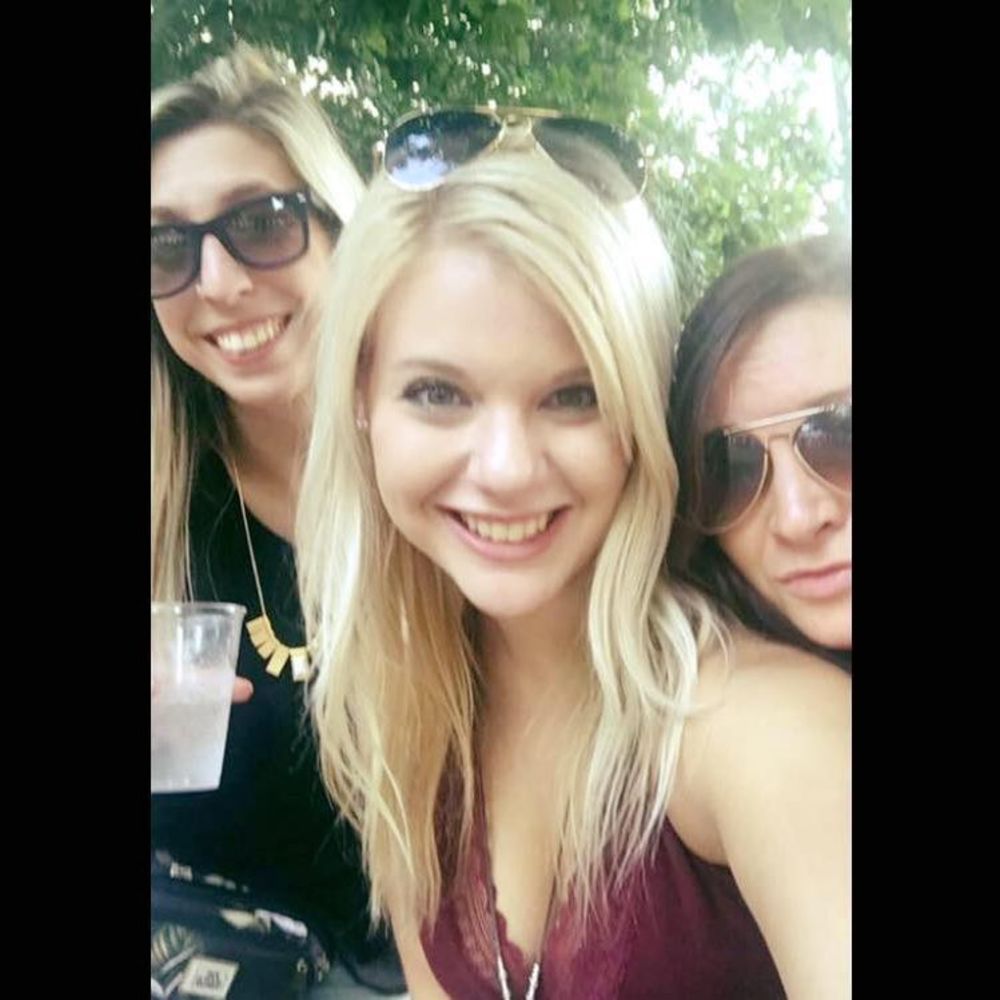 Meet your Posher, Savannah