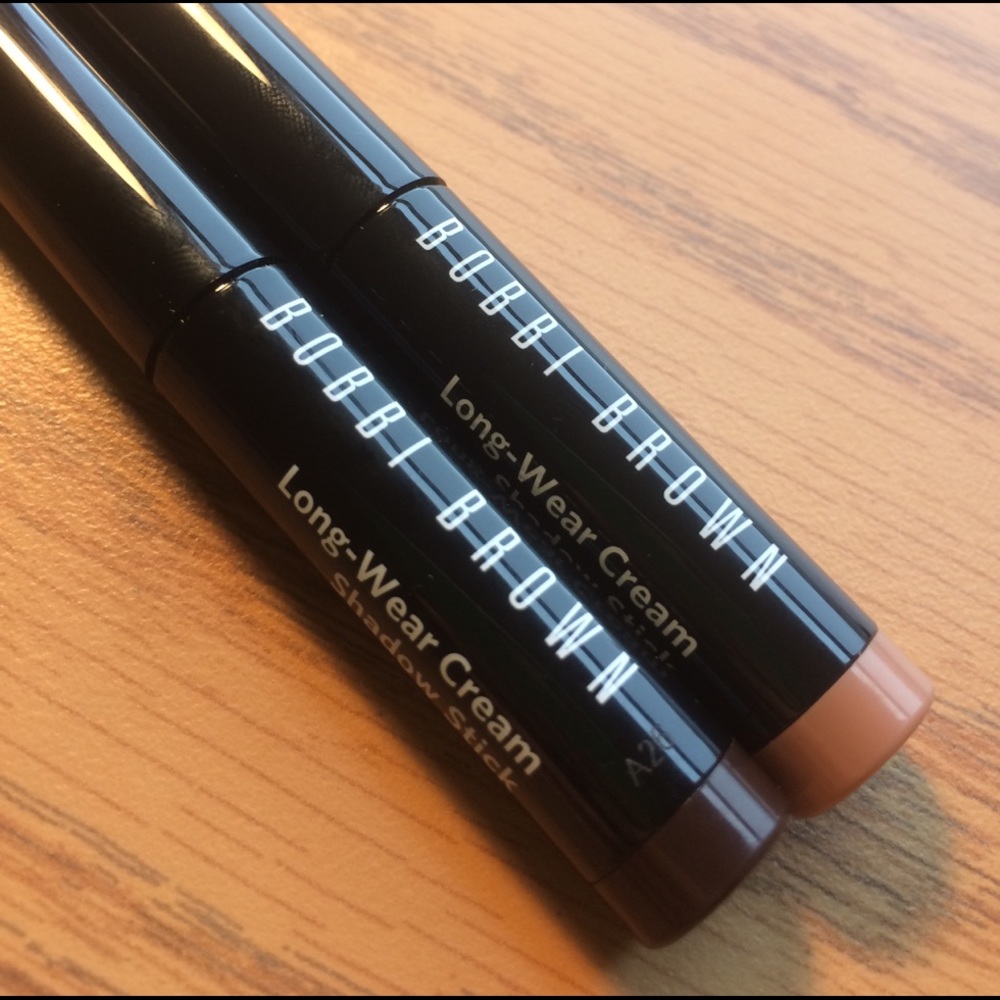 2 Bobbi Brown Cream Shadows. NOT USED