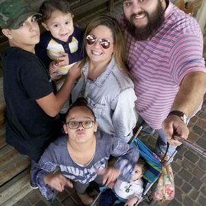 Meet your Posher, Luis