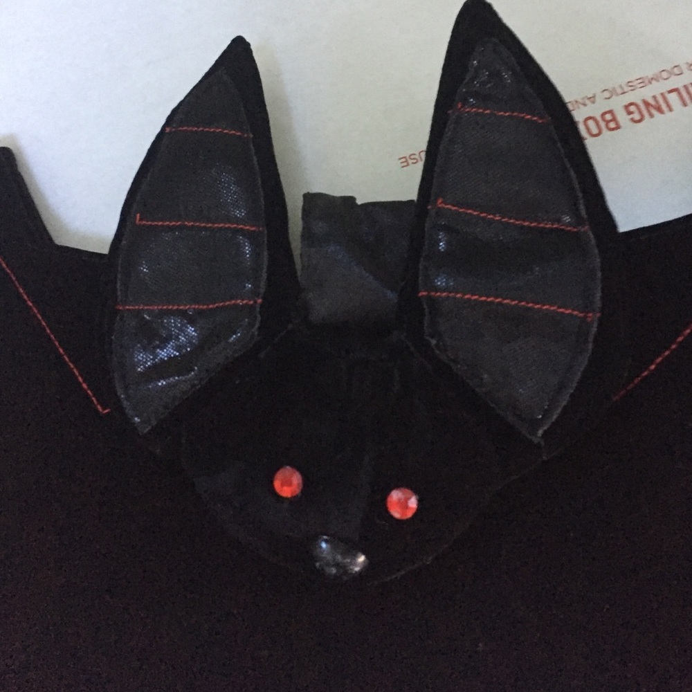 LAST ONE Vampire bat evening bag purse Gothic nwt - Picture 5 of 6